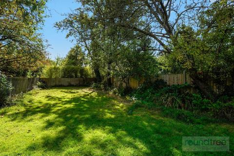 75a Dartmouth Road, London, NW2 4EP