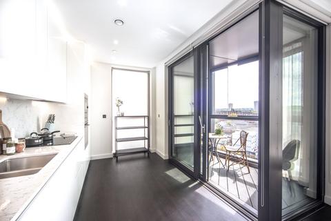 2 bedroom flat to rent, The Residences, Nine Elms SW11