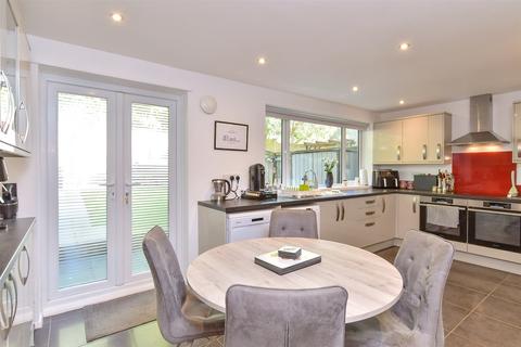 3 bedroom terraced house for sale, Burstead Close, Hollingdean, Brighton, East Sussex