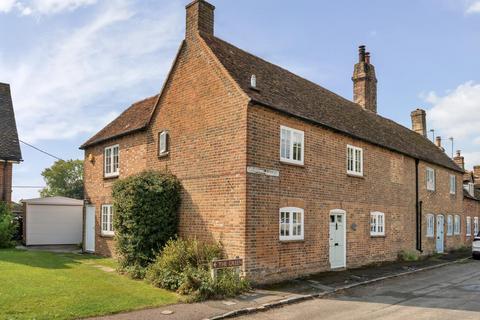 3 bedroom semi-detached house for sale, Brill, Buckinghamshire