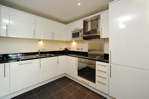 2 bedroom apartment to rent, Drayton Park, London N5