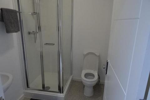 Studio to rent, Caldmore Road, Walsall