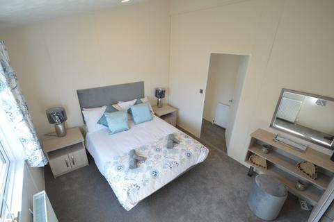 2 bedroom lodge for sale, Golden Sands Holiday Park