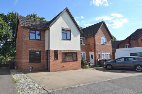 4 bedroom detached house for sale, The Belfry, Hailsham