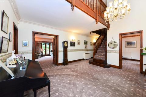 The Leys Endwood Drive, Sutton Coldfield, B74 3AJ