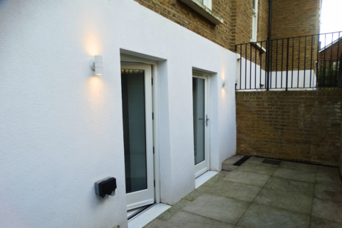 1 bedroom flat to rent, 63 Copers Cope Road, Beckenham, Kent