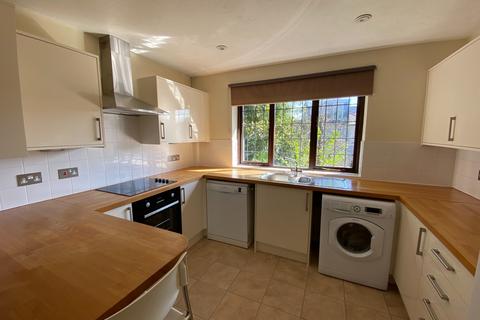 2 bedroom maisonette for sale, WOKING