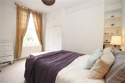 2 bedroom apartment to rent, Bolingbroke Road, London, W14