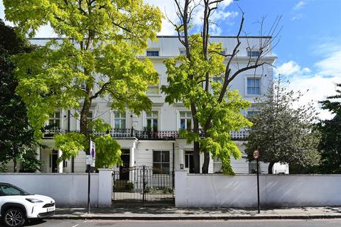 2 bedroom apartment for sale, Lizmans Terrace, Earls Court Road W8