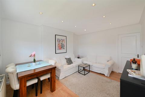 2 bedroom apartment for sale, Lizmans Terrace, Earls Court Road W8