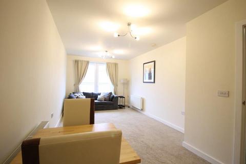 1 bedroom flat to rent, Taywood Road, Northolt UB5