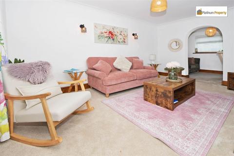 70 Cheadle Road, Forsbrook, Stoke-on-trent, ST11 9AS