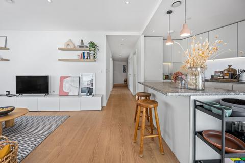 3 bedroom apartment for sale, Cutter Lane, 18 Cutter Lane, SE10