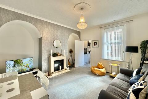 2 bedroom apartment for sale, Wood Terrace, Gateshead, NE10