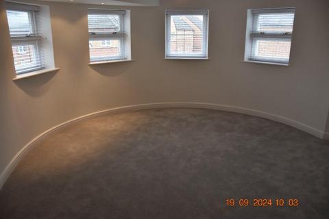 2 bedroom flat to rent, Great Park Street, Wellingborough NN8