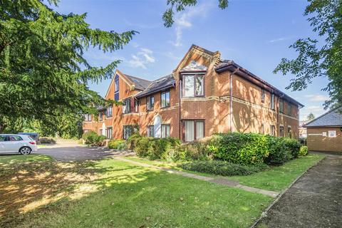 1 bedroom retirement property for sale, Regency Heights, Caversham, Reading