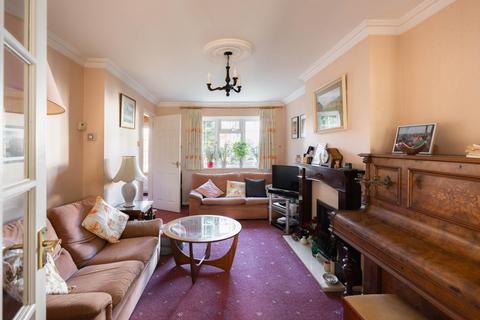 3 bedroom semi-detached house for sale, King Street, Tring