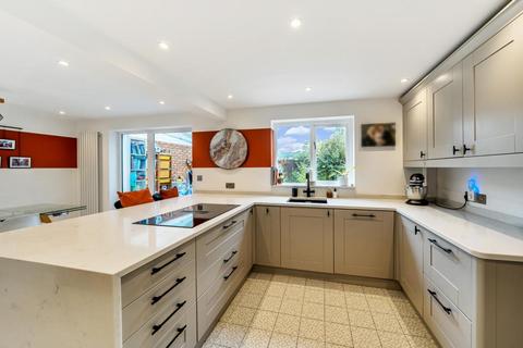 3 bedroom link detached house for sale, Grange View,  Askett,  Buckinghamshire,  HP27