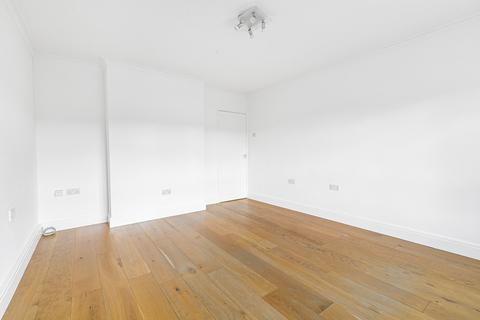 2 bedroom apartment for sale, Vincennes Estate, Hamilton Road, London, SE27