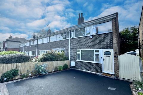 3 bedroom end of terrace house for sale, Valley Road, Liversedge, WF15