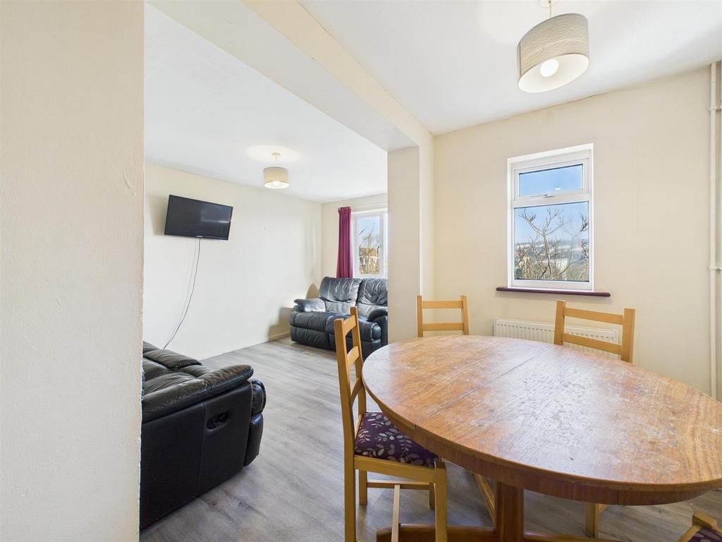 CAM02534 G0-PR0479-STILL006.jpg