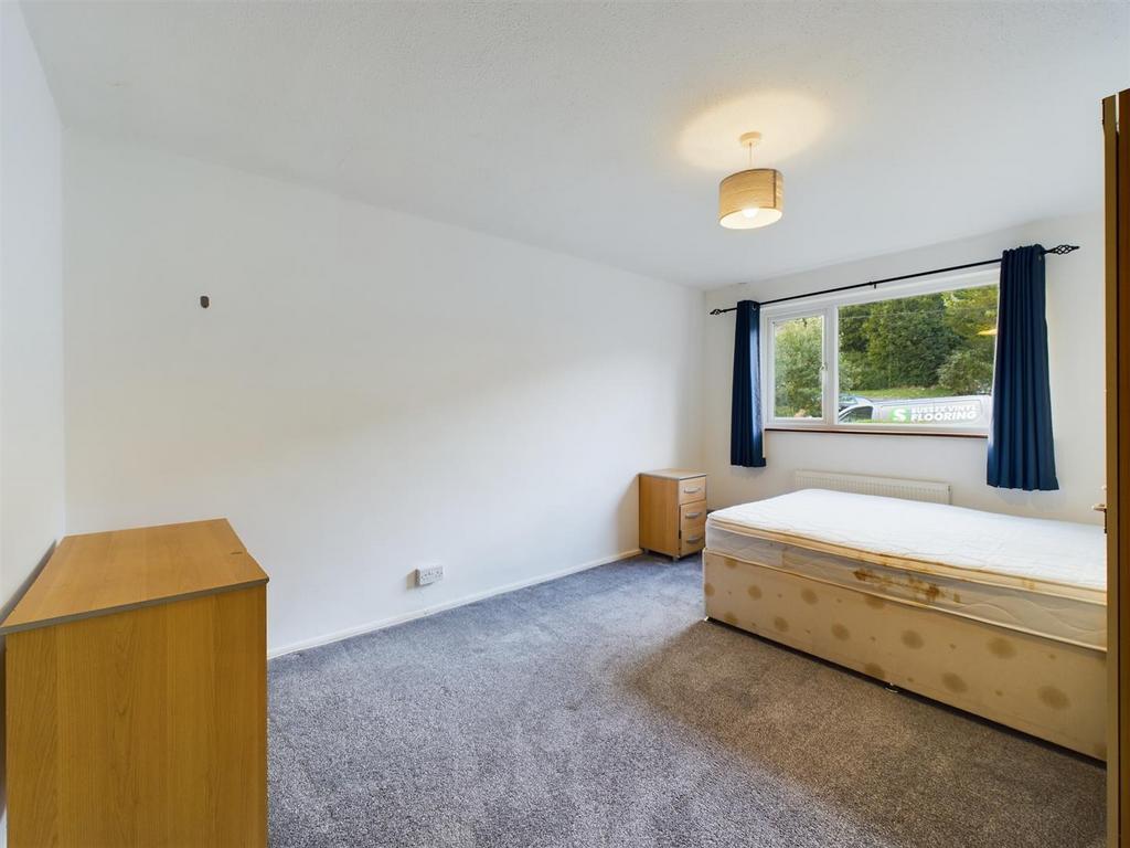 CAM02534 G0-PR0425-STILL030.jpg