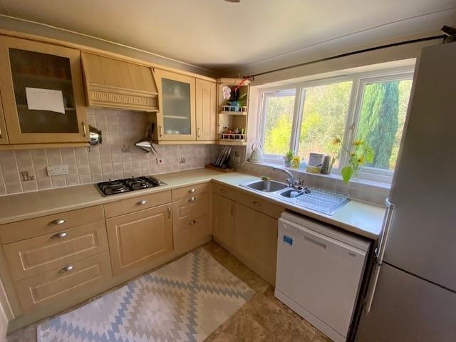 Cheshire kitchen.jpg