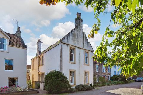 2 bedroom flat for sale, Marketgate South, Crail, Anstruther, KY10