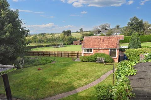 4 bedroom cottage for sale, Back Street, East Stour, Gillingham