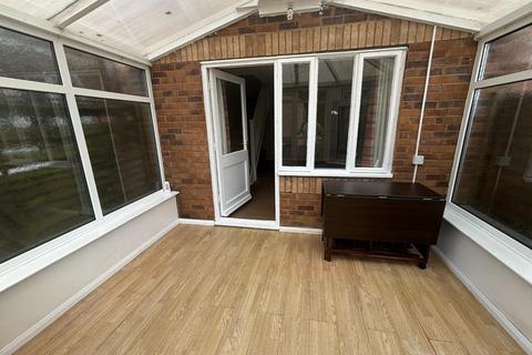 2 bedroom terraced house to rent, Pine Ridge, Northampton