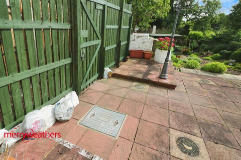 34 Bradgate Lane, Rotherham, S61 1QH
