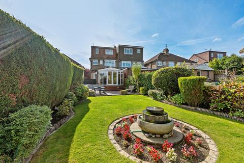 4 bedroom semi-detached house for sale, Vale Road, Worcester Park KT4