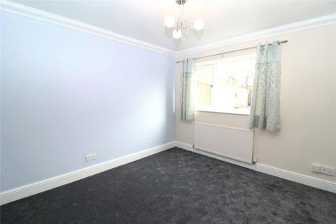 3 bedroom terraced house to rent, Tansley Moor, Swindon SN3