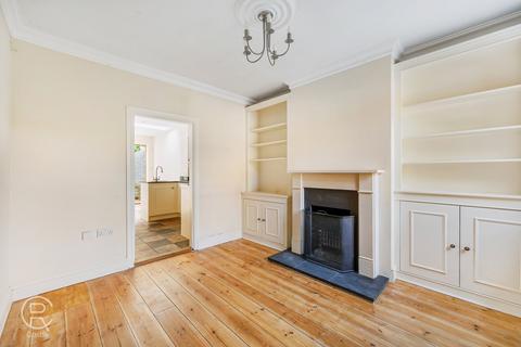 17 Wilmot Place, London, W7 3TZ
