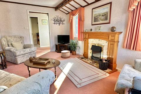 2 bedroom bungalow for sale, Knightcrest Park, Milford Road, Everton, Lymington, SO41