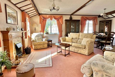 2 bedroom bungalow for sale, Knightcrest Park, Milford Road, Everton, Lymington, SO41