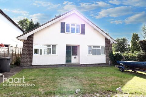 4 bedroom chalet for sale, Bishop's Stortford CM23