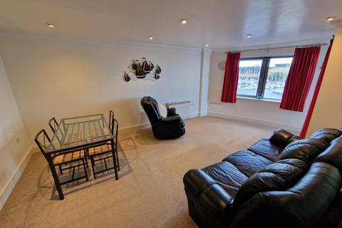 2 bedroom apartment to rent, Marconi Avenue, Penarth