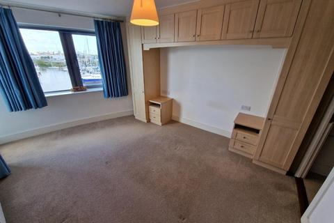 2 bedroom apartment to rent, Marconi Avenue, Penarth