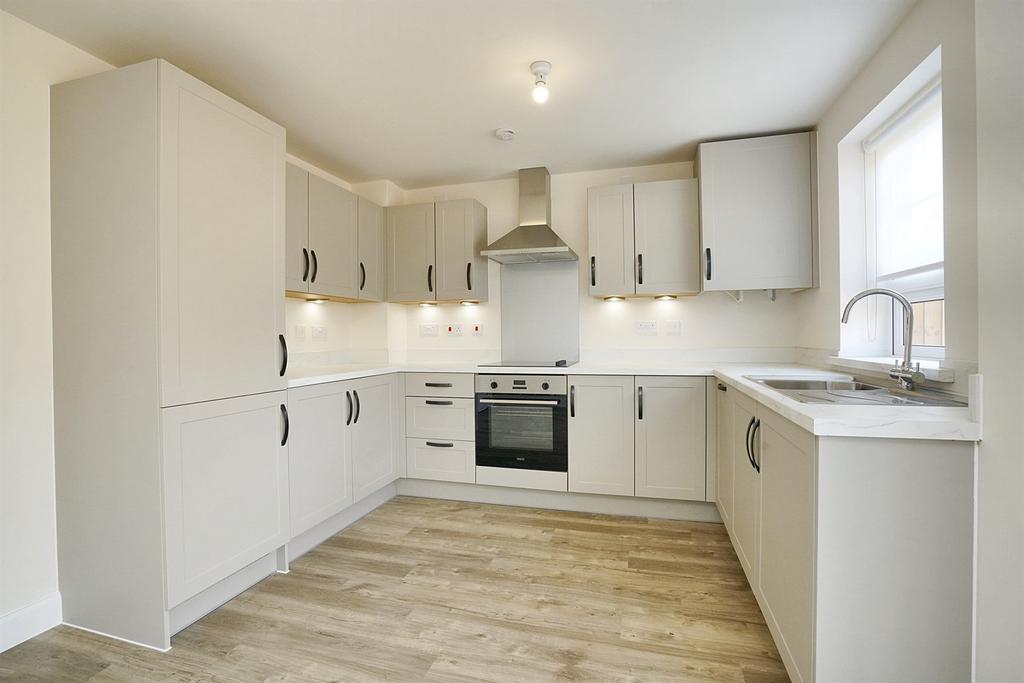 Houghton Conquest MK45 3 bed terraced house to rent £1,500 pcm (£346 pw)