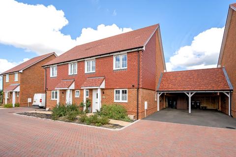 3 bedroom semi-detached house for sale, Alliss Gardens, Sandwich