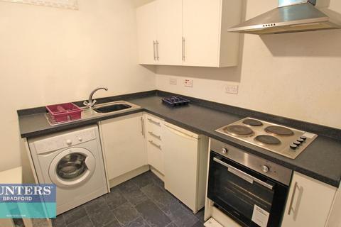 1 bedroom flat to rent, Cheapside Chambers Cheapside, Bradford, West Yorkshire, BD1 4HP