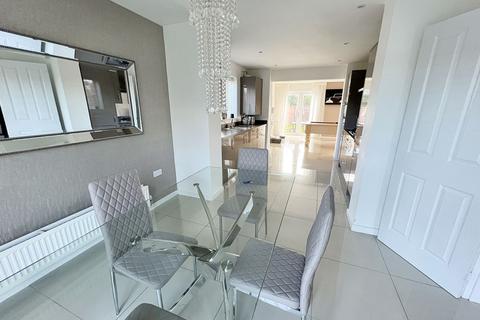 4 bedroom detached house for sale, Rowchester Way, Holystone, Newcastle upon Tyne, Tyne and Wear, NE27 0JA