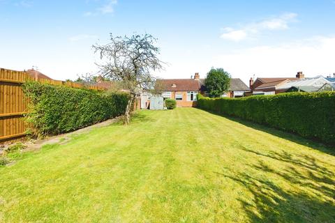 2 bedroom semi-detached bungalow for sale, Central Avenue, Syston, LE7