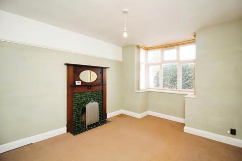 48 Central Avenue, Syston, Leicester, LE7 2EE