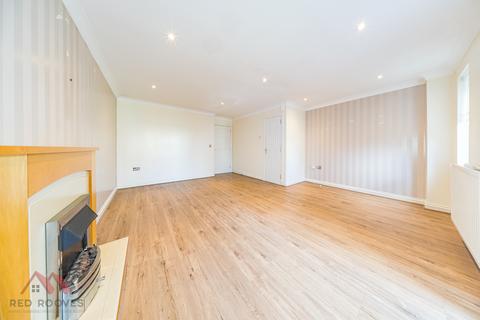 18 Poplar Close, Halewood, Liverpool, L26 6BP