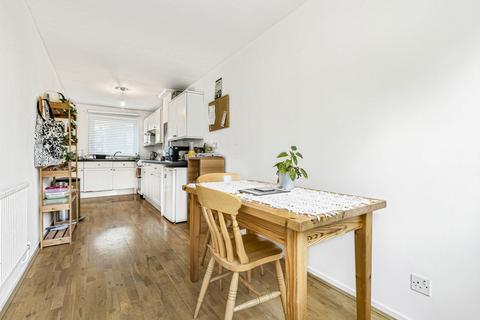 2 bedroom apartment for sale, Potier Street, London, SE1