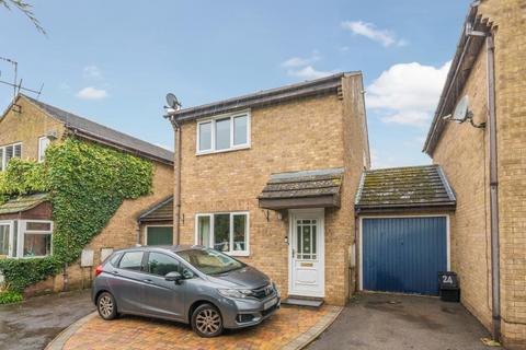 2 bedroom link detached house for sale, Carterton,  Oxfordshire,  OX18