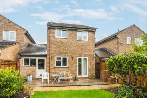 2 bedroom link detached house for sale, Carterton,  Oxfordshire,  OX18