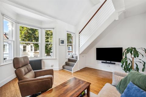 2 bedroom flat for sale, Cranbrook Road, London, W4